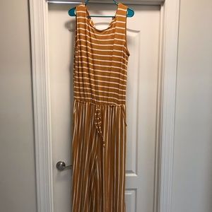 Zenana Sleeveless Capri Jumpsuit